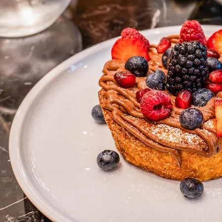 Hotel Gate Twenty Two Boutique