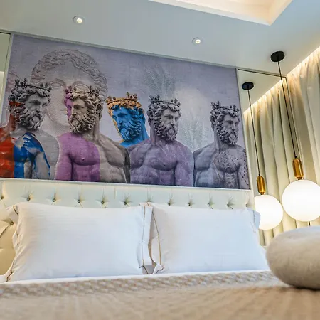 Gate Twenty Two Boutique Otel