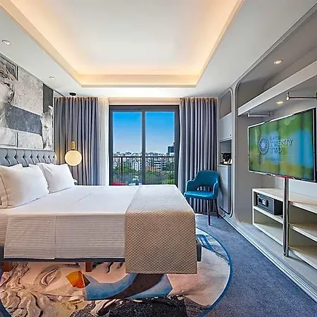 Gate Twenty Two Boutique 4* Никосия