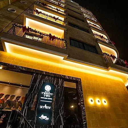 Gate Twenty Two Boutique Никосия