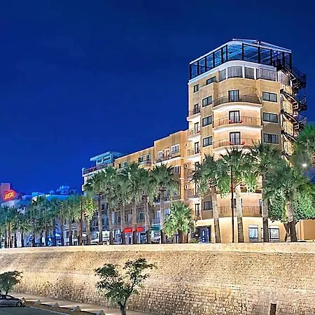 Gate Twenty Two Boutique Отель 4*