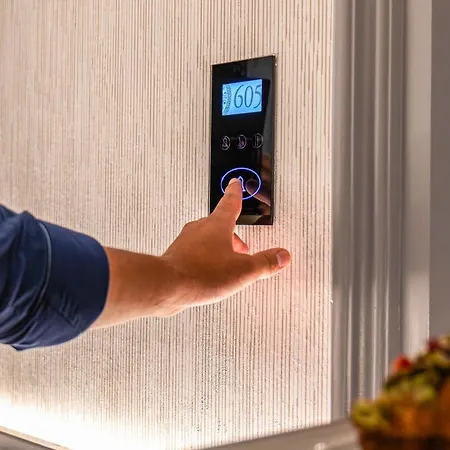 فندق Gate Twenty Two Boutique