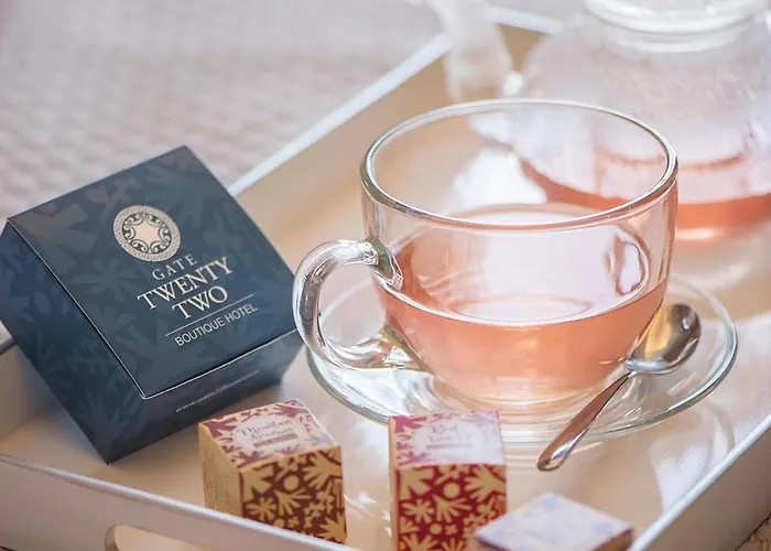 فندق Gate Twenty Two Boutique